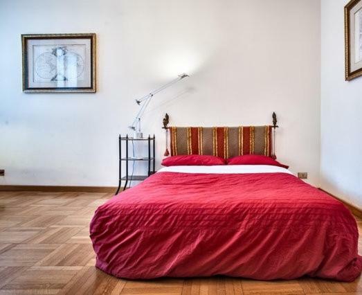 Piazza Duomo Apartment Мілан Екстер'єр фото